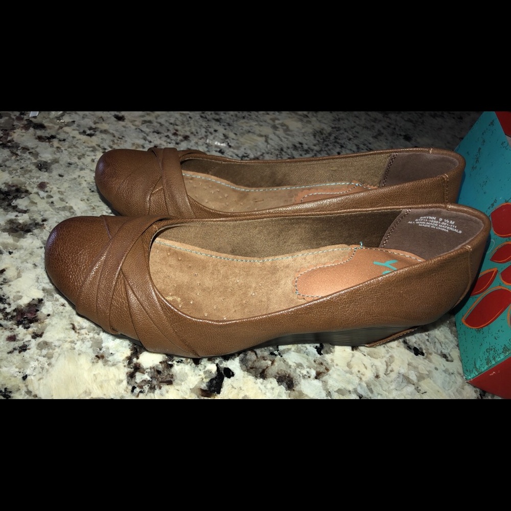 Yuu Brynn Wedges!